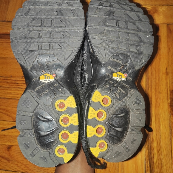 Nike Air Max Plus Boys - Picture 8 of 10